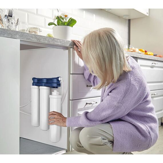 Проточный питьевой фильтр Барьер Эксперт Slim Стандарт, Блок крепления картриджей: цельнолитой, изображение 6